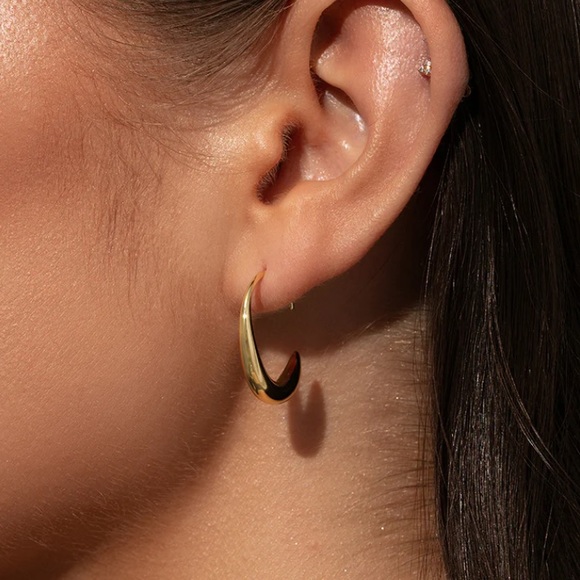 Talisman Vermeil Midi Hoop Earrings Minimalist - Picture 2 of 2